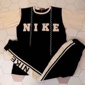 🛍Tshirt and joggers set for petite👯‍♀️